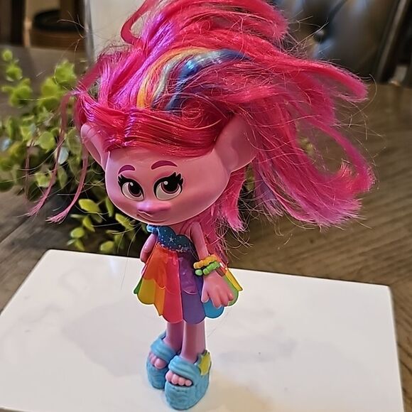Dreamworks troll world tour fashion celebration poppy doll - Picture 5 of 5